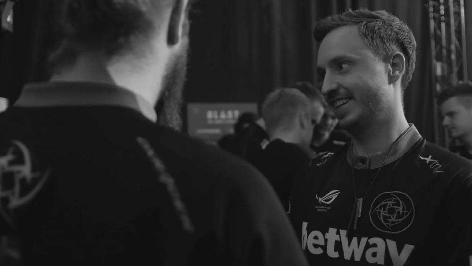 Monochrome - HD Wallpaper 