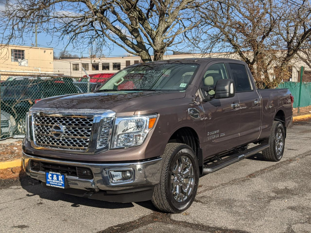 Nissan Titan - HD Wallpaper 