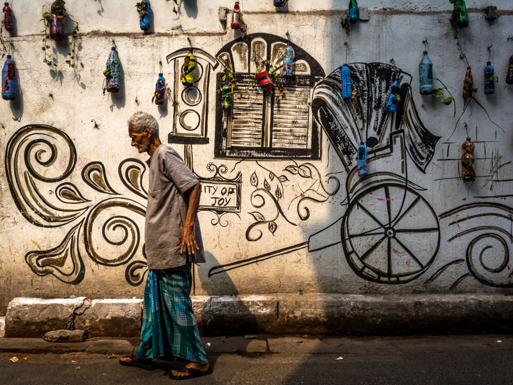 Kolkata Street Nat Geo Traveller Daily Shot - North Kolkata Street Photography - HD Wallpaper 