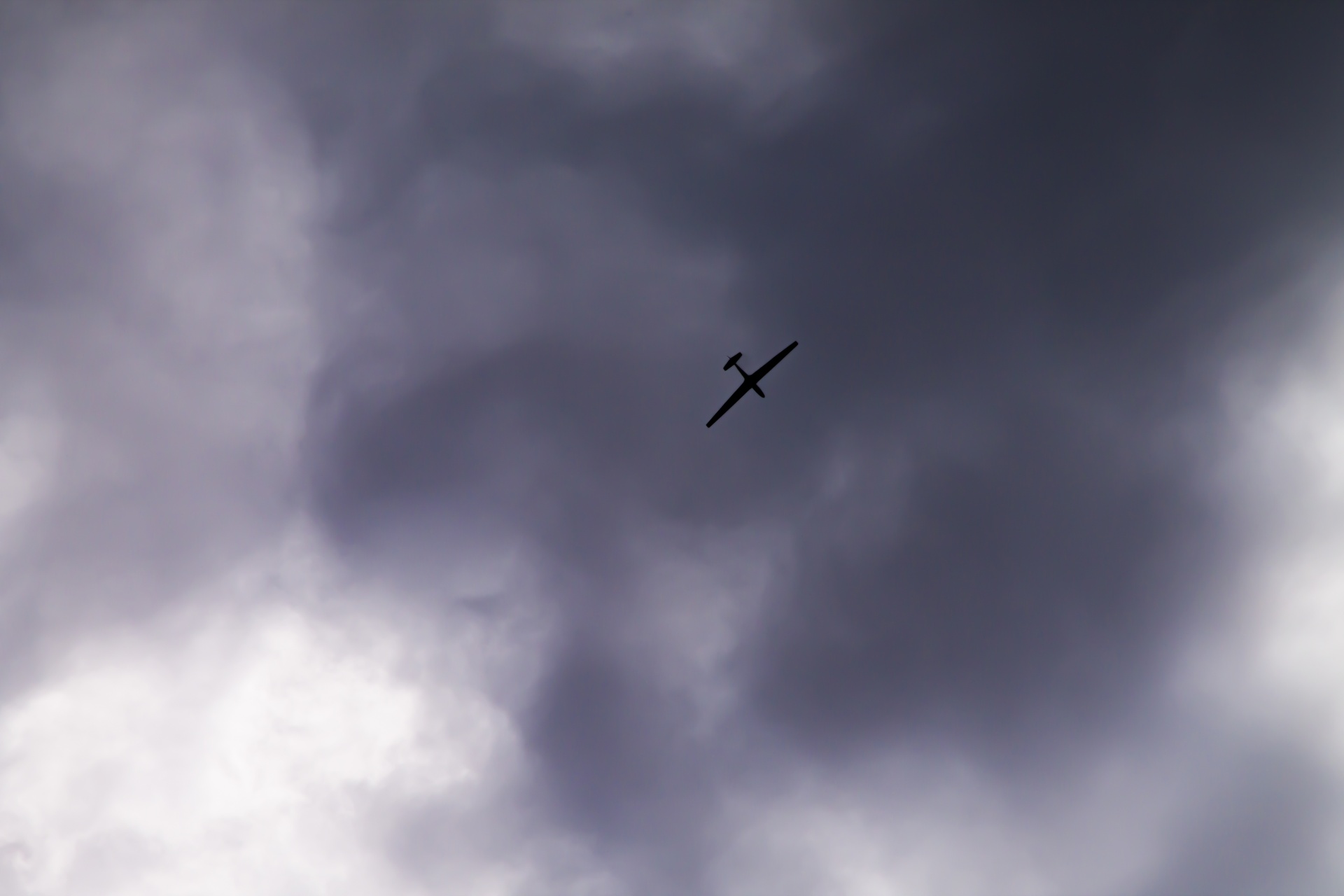 Glider Flying Clouds Free Photo - Monoplane - HD Wallpaper 