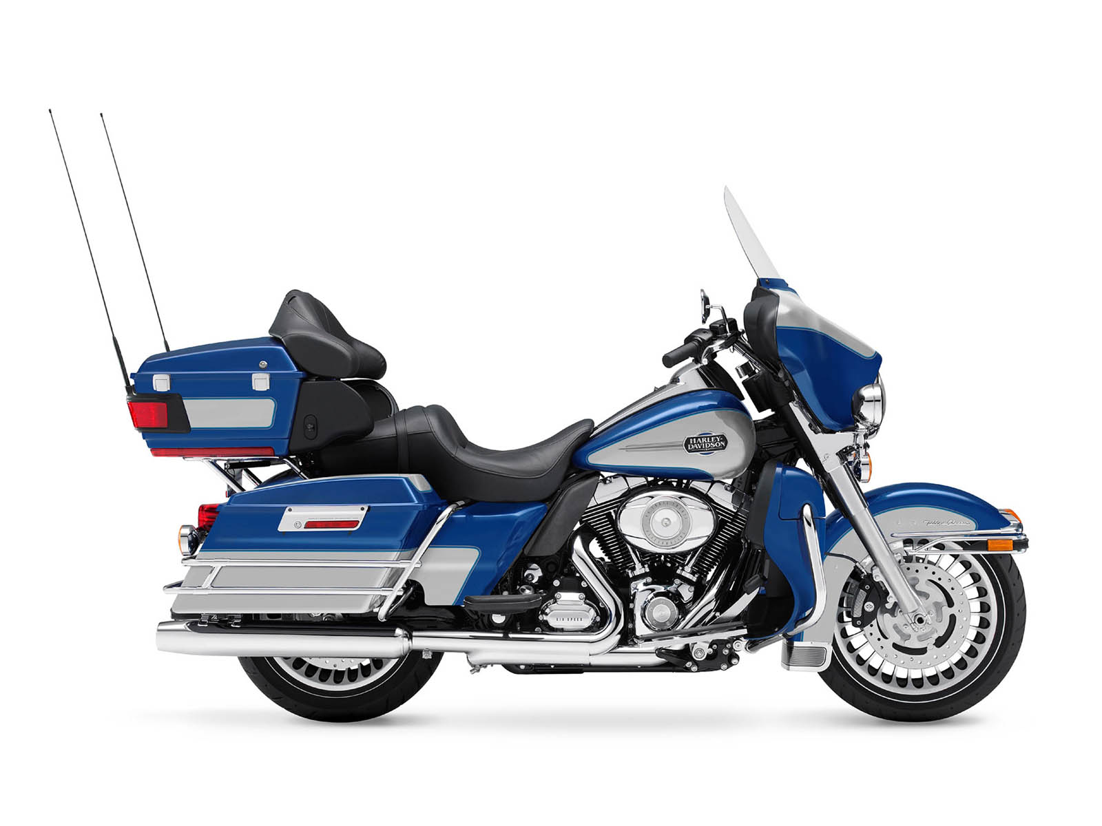 Hdforums-harley Davidson Ultra Classic Electra Glide - Harley Davidson Flhtcu 2010 - HD Wallpaper 