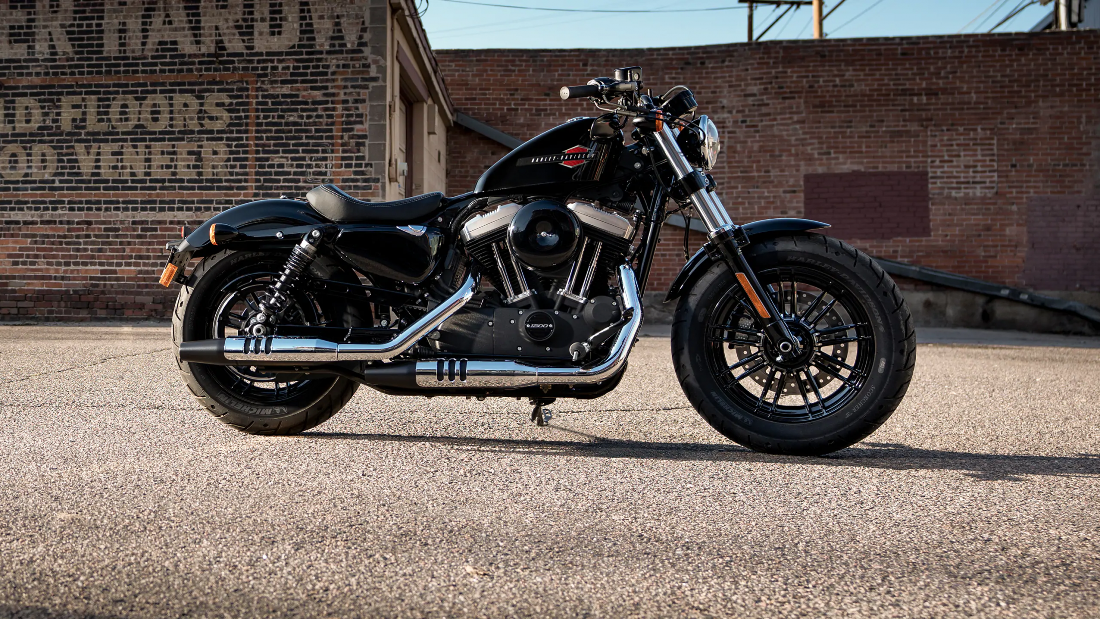 Harley Forty Eight 2019 - HD Wallpaper 