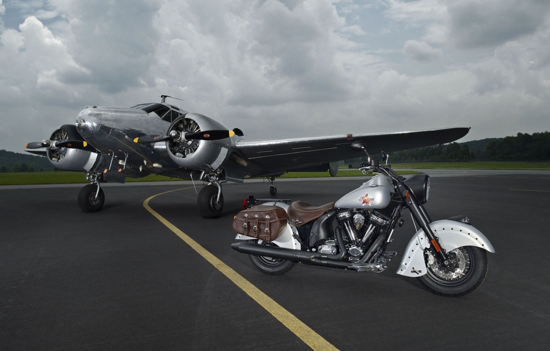 Indian Chief Bomber - HD Wallpaper 