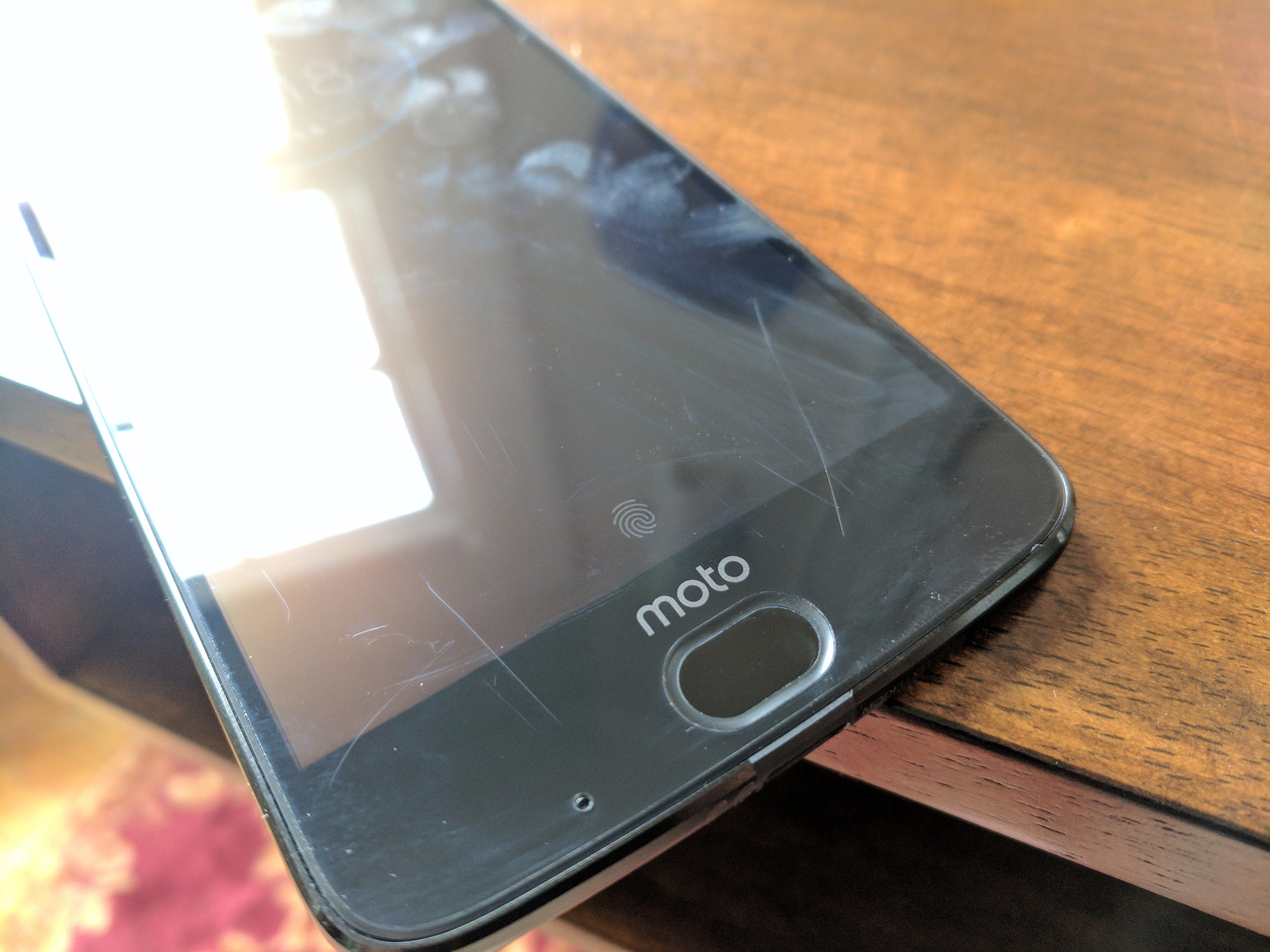 Moto Z2 Force Screen Protector - HD Wallpaper 