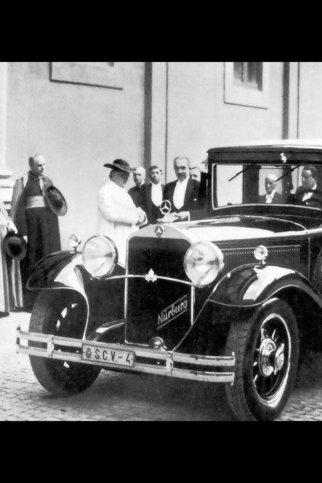 Pope Pius Xi Car - HD Wallpaper 