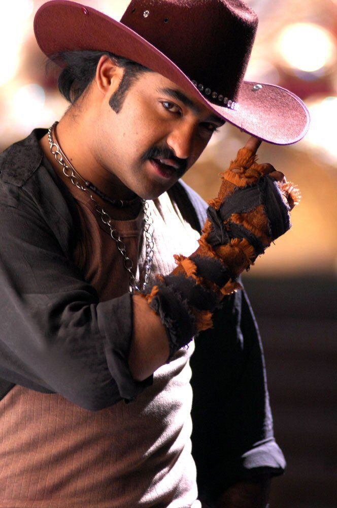 Ntr Photos In Badsha - HD Wallpaper 