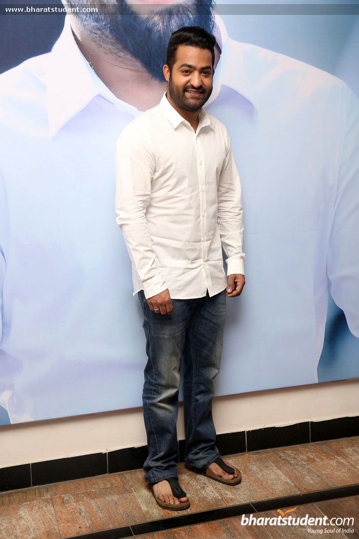 Jr - Ntr - Jr Ntr Janatha Garage Images Hd - HD Wallpaper 