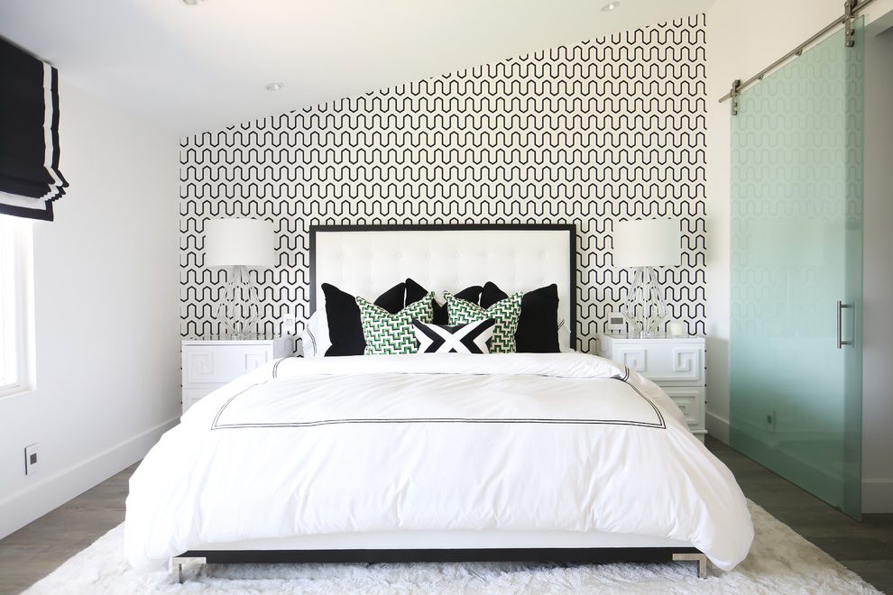 Orange County Jonathan Adler Greek Key Wallpaper With - Bedroom - HD Wallpaper 