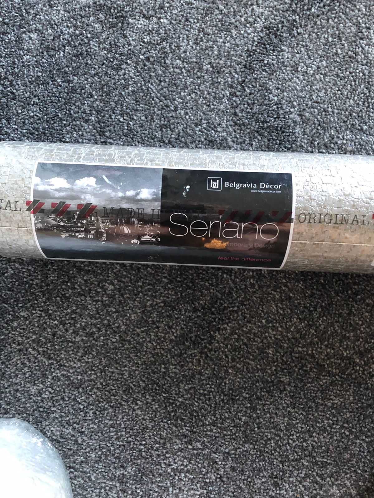 Beautiful Wallpaper From The Range X1 Roll Embossed - Lip Gloss - HD Wallpaper 