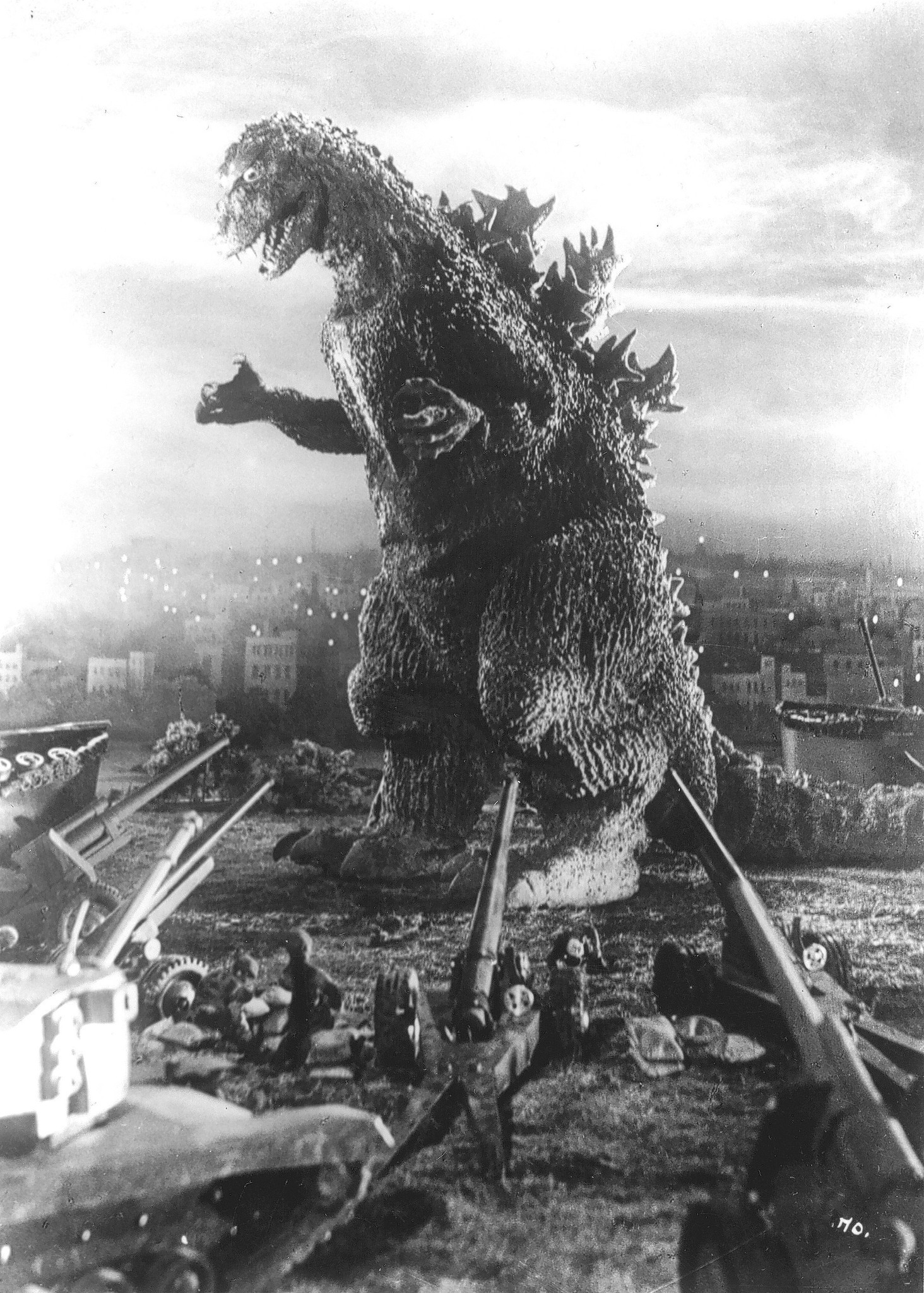 Godzilla 1954 - HD Wallpaper 