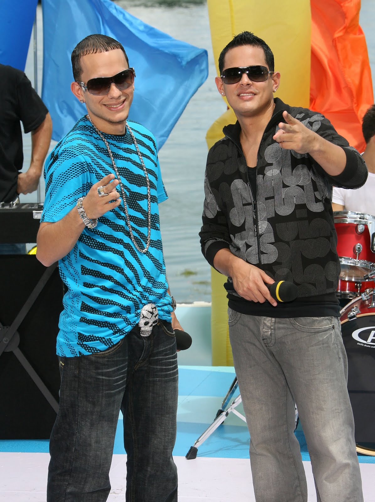 Angel Y Khriz - HD Wallpaper 