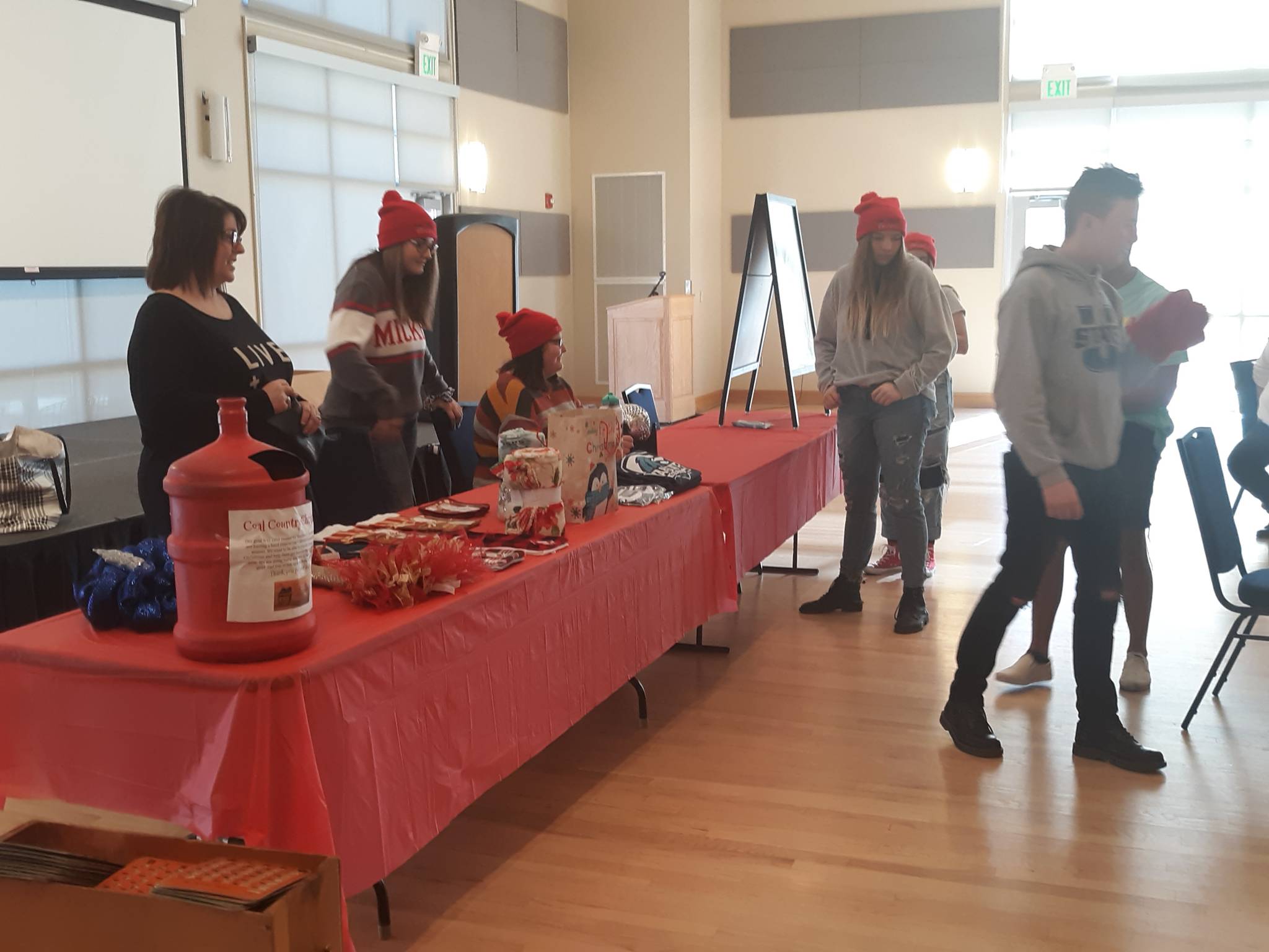 20191214 131604 - Floor - HD Wallpaper 