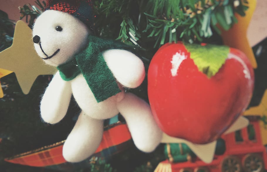 Christmas, Bear, Cute, Decoration, Tree, Apple, Red, - Christmas Day - HD Wallpaper 