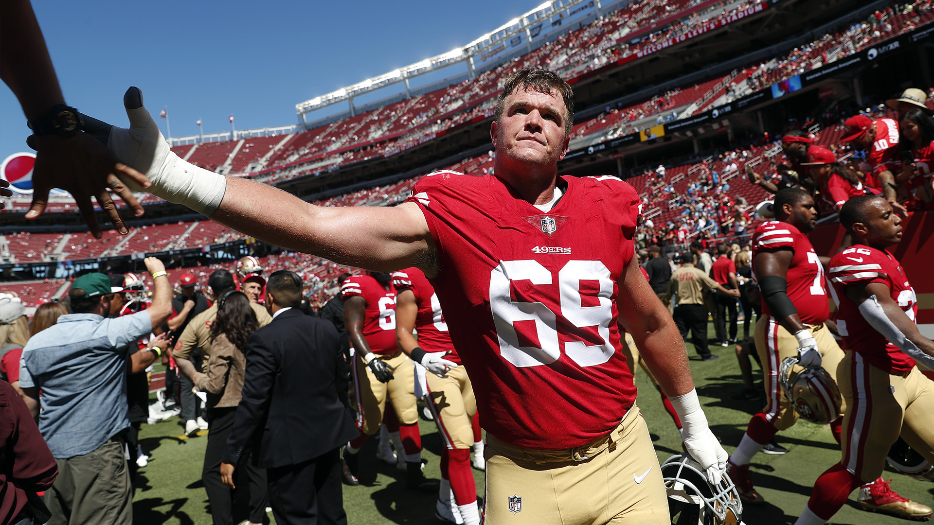 Matt Ryan And Mike Mcglinchey - HD Wallpaper 