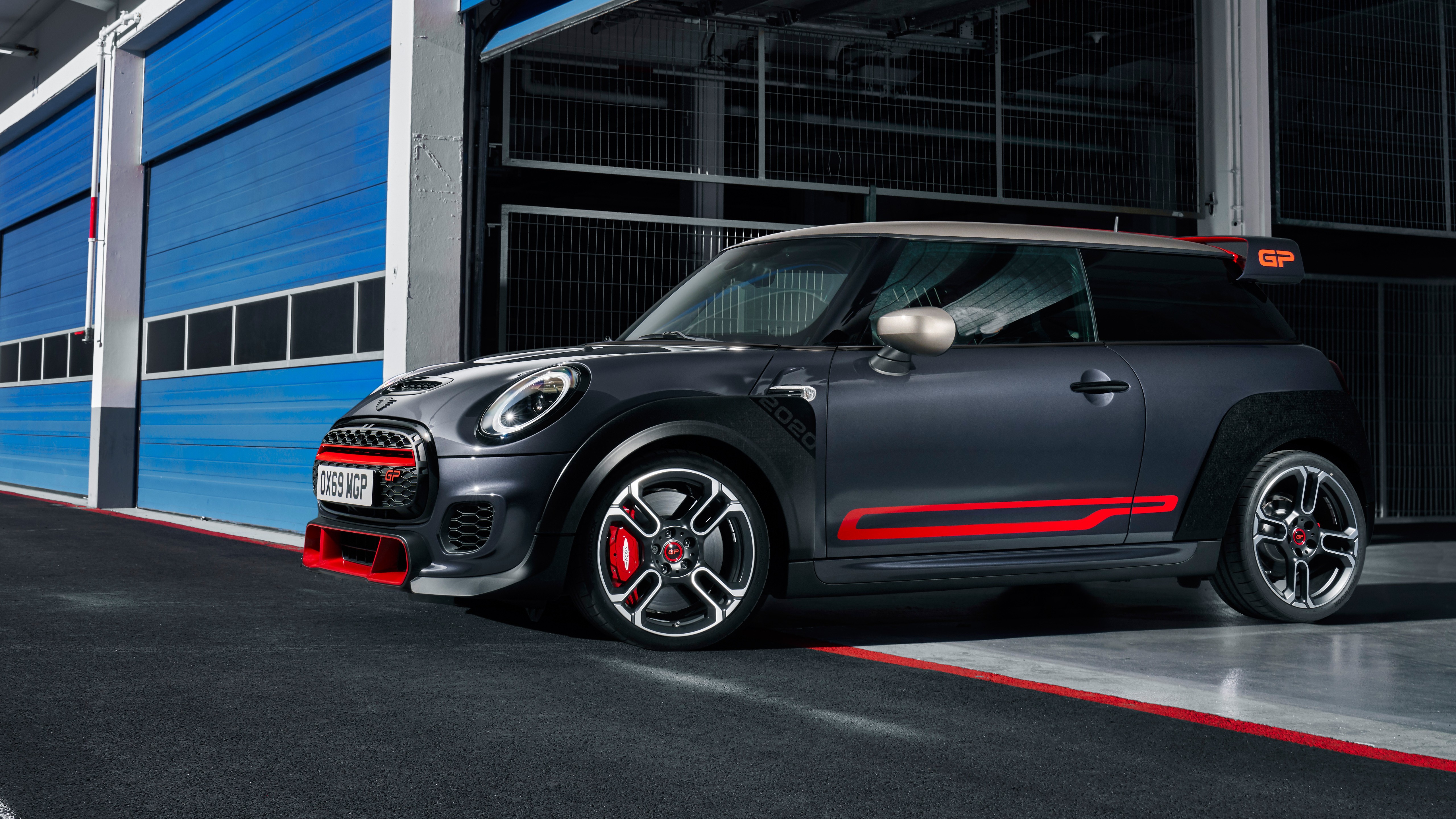Mini Cooper John Cooper Works 2019 - HD Wallpaper 
