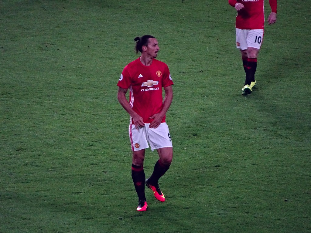 Zlatan Ibrahimović - HD Wallpaper 