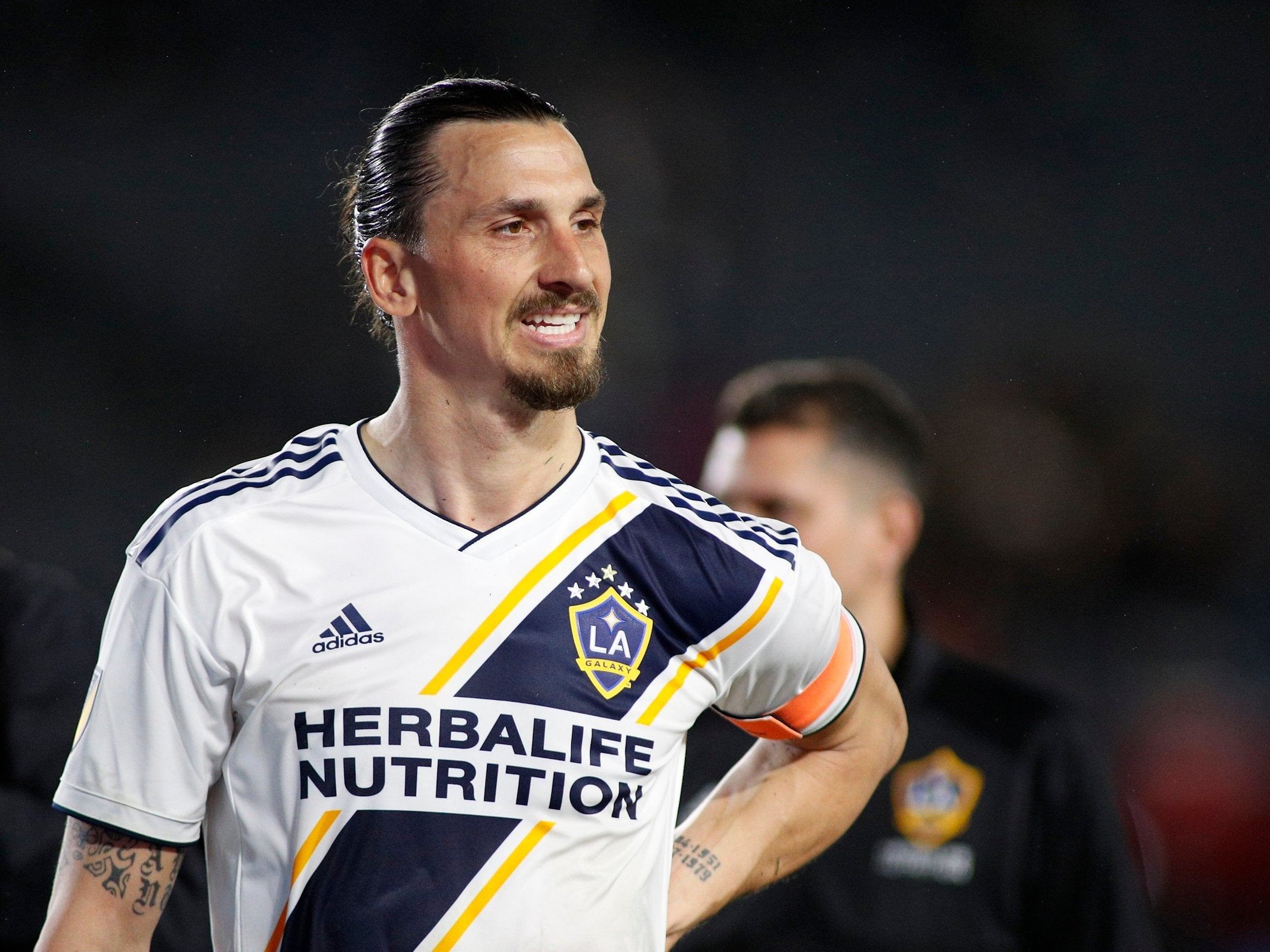 Zlatan Ibrahimovic - HD Wallpaper 
