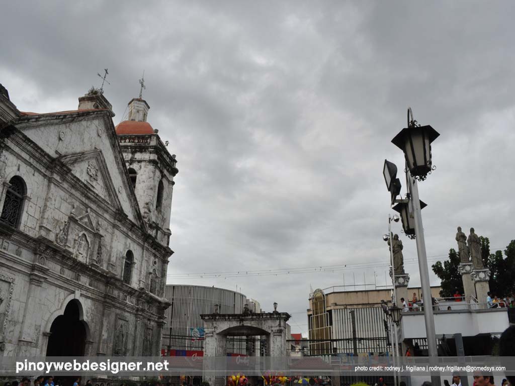 Ni隳 Church Cebu City - Basilica Of Santo Niño - HD Wallpaper 