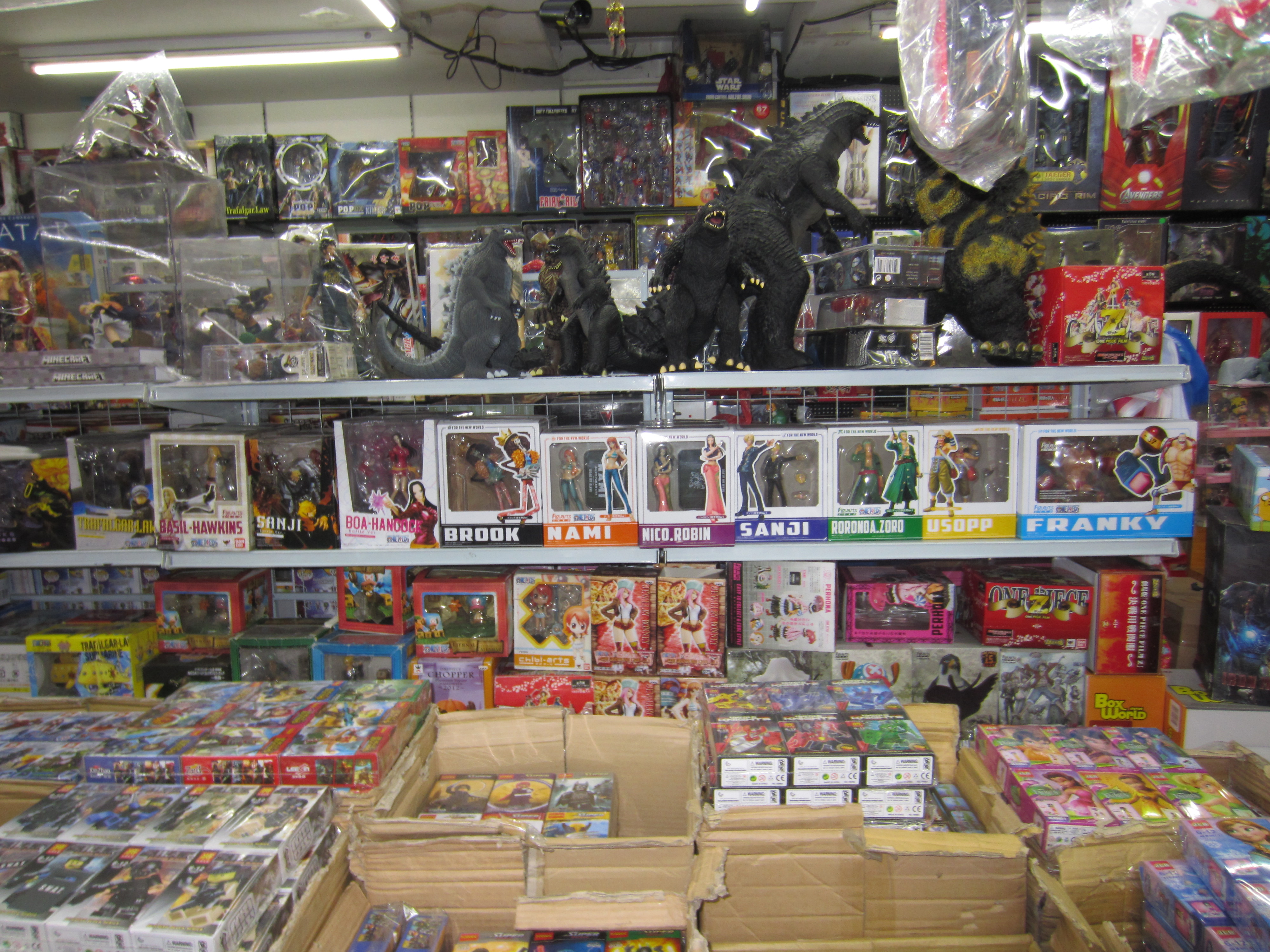 divisoria action figure store