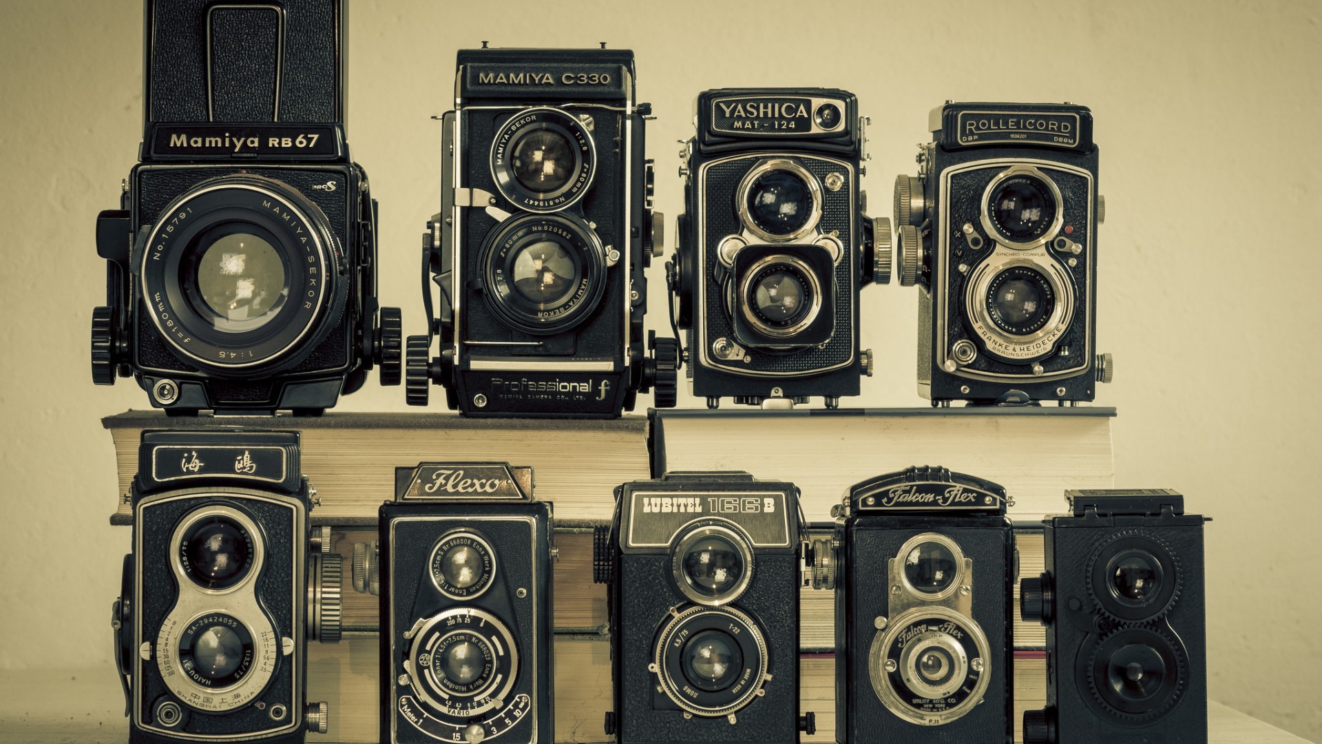 Vintage Camera Wallpaper Hd - HD Wallpaper 