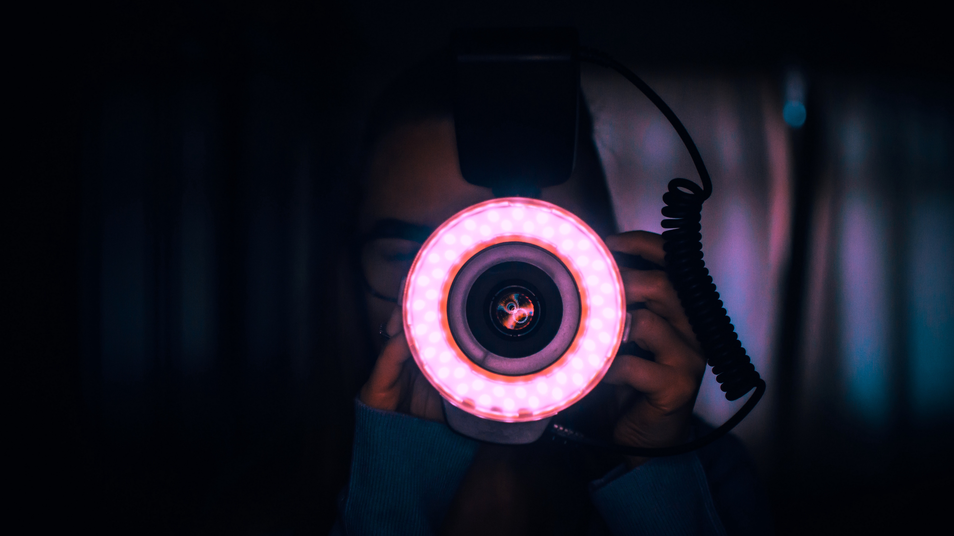 Lens Photographer Camera Backlight 4k - Lighting Photography - HD Wallpaper 