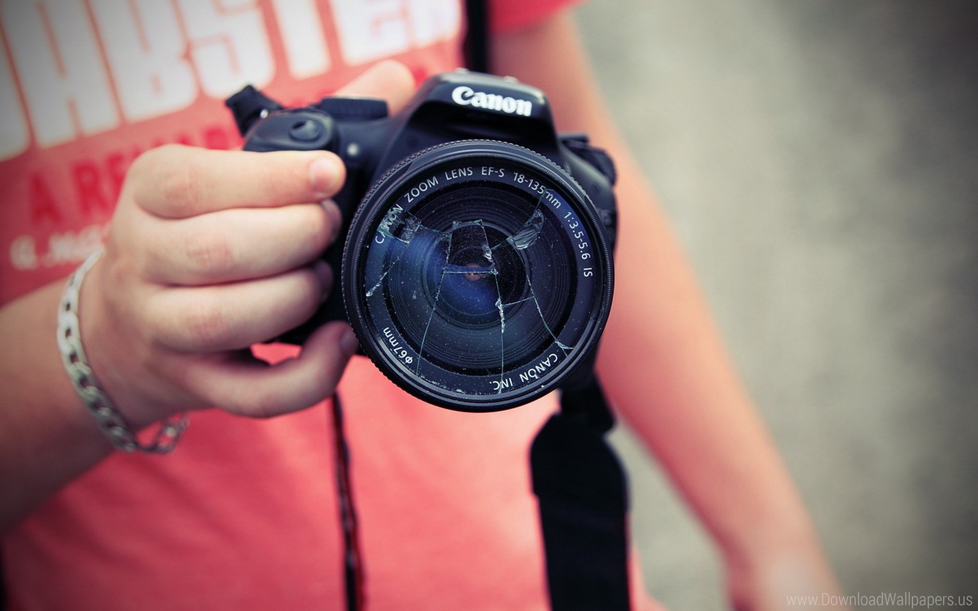Canon Camera Photography Wallpaper - We Re Gonna Need A Bigger Camera - HD Wallpaper 
