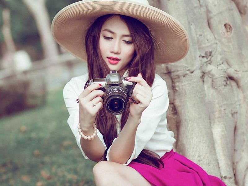 Lovely Asian Girl Camera Nikon Wallpaper - Camera Girl Photography Hd - HD Wallpaper 