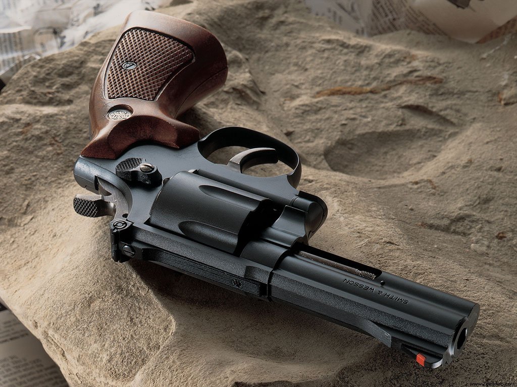 New Guns Wallpaper Hd - HD Wallpaper 