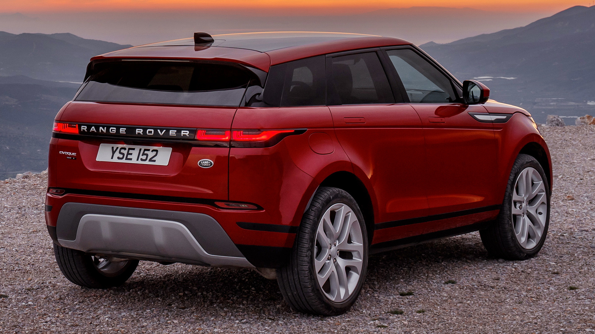 Range Rover Evoque 2019 - HD Wallpaper 