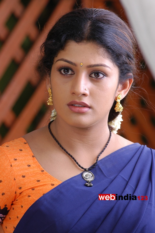 Radhika Kumaraswamy Telugu Movies - HD Wallpaper 