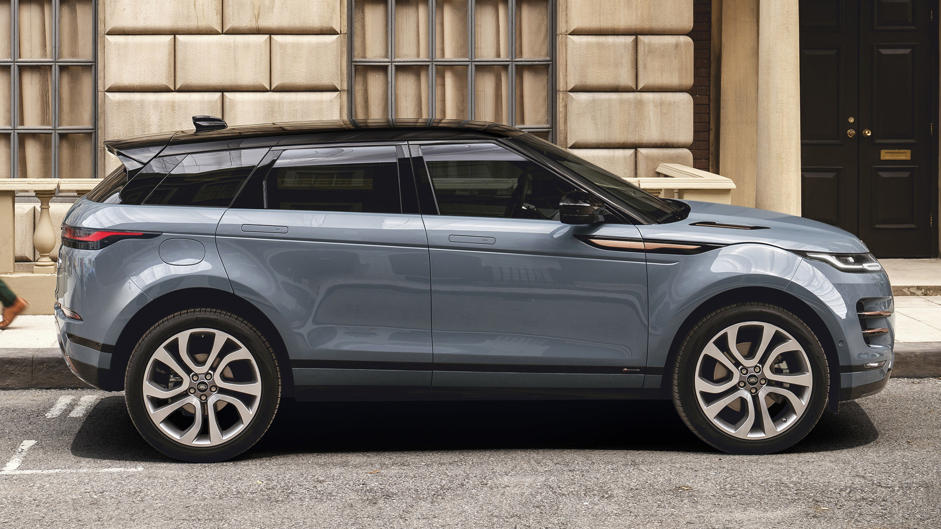 Range Rover Evoque Prix - HD Wallpaper 