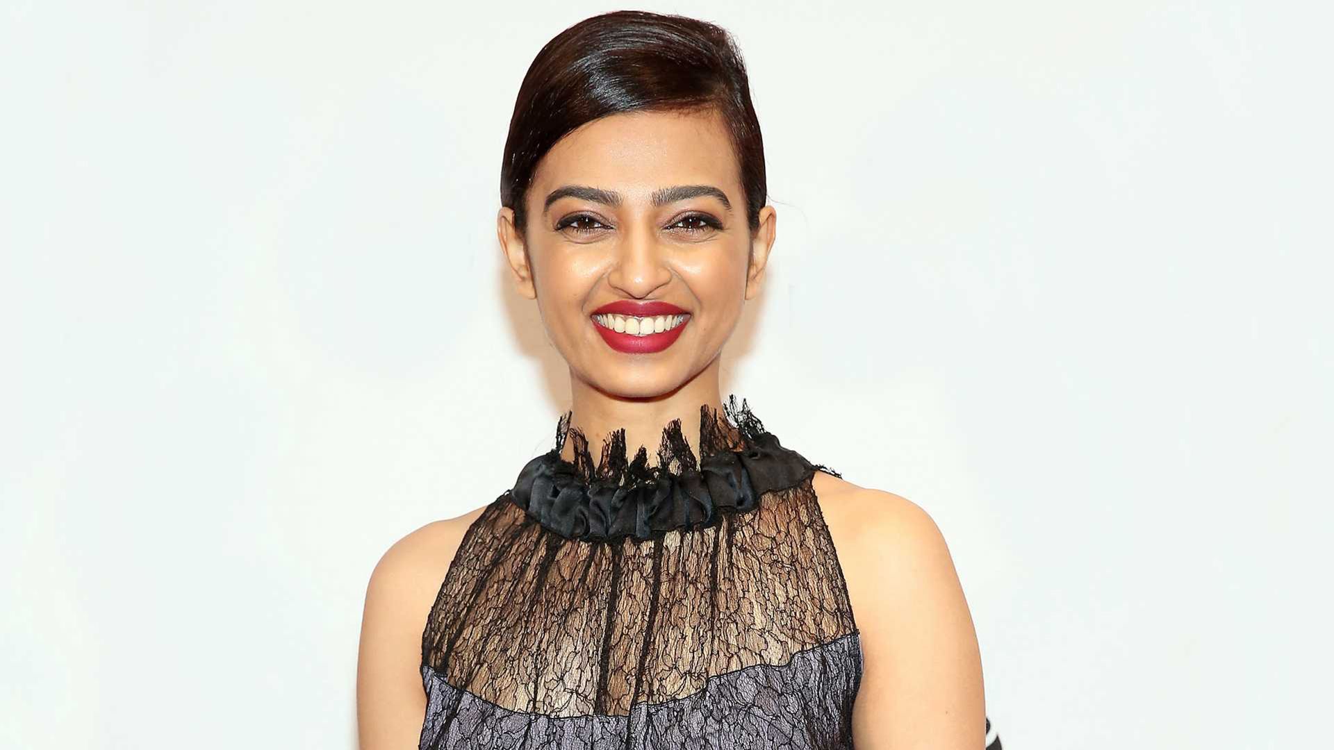 Stana Katic India - HD Wallpaper 