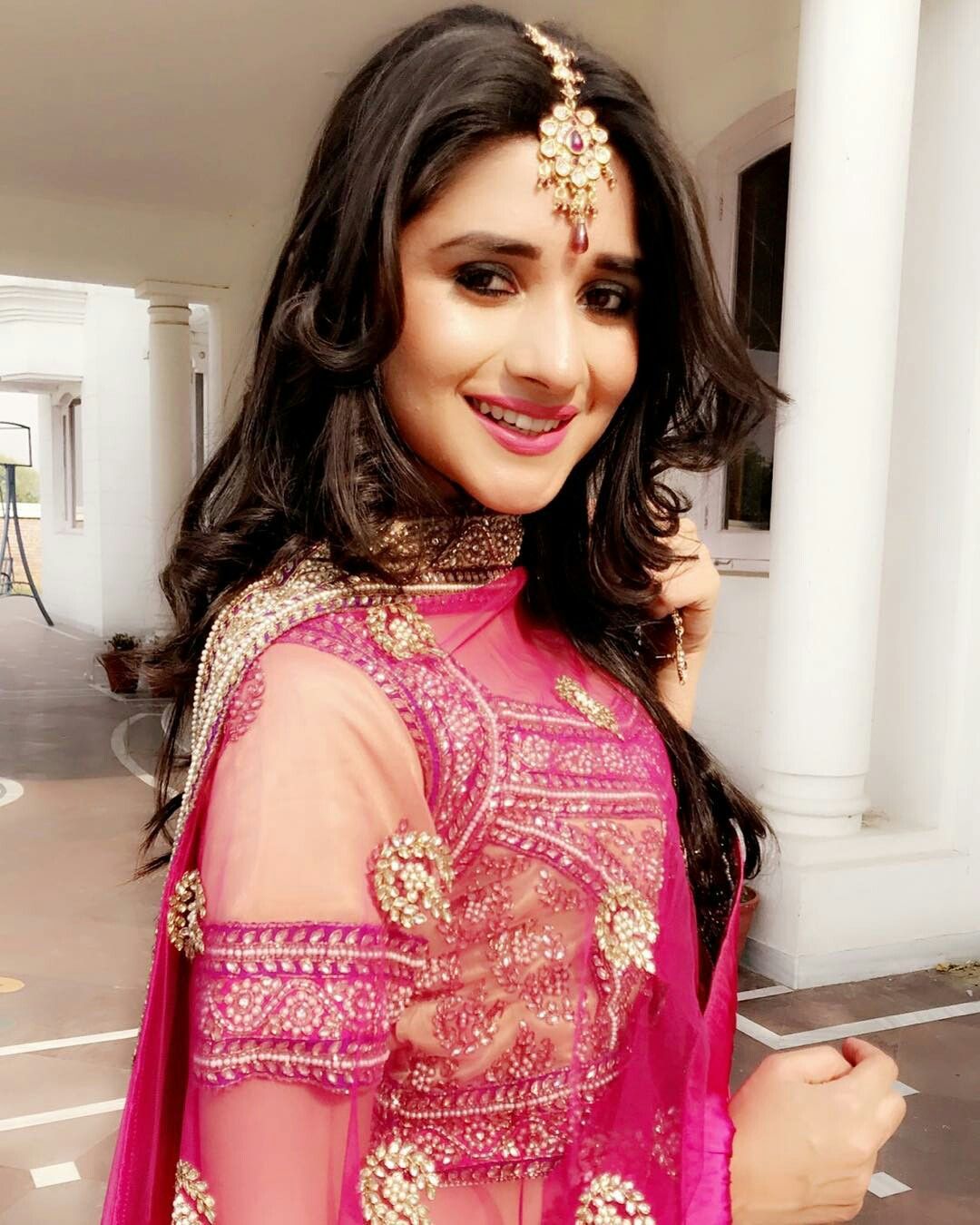 Kanika Mann - HD Wallpaper 