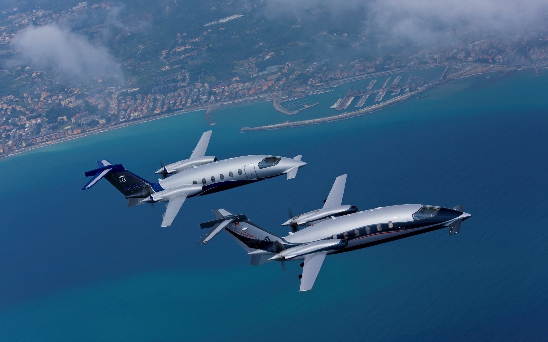 Private Jets Airplane Aircraft Transportation System - Learjet 35 - HD Wallpaper 