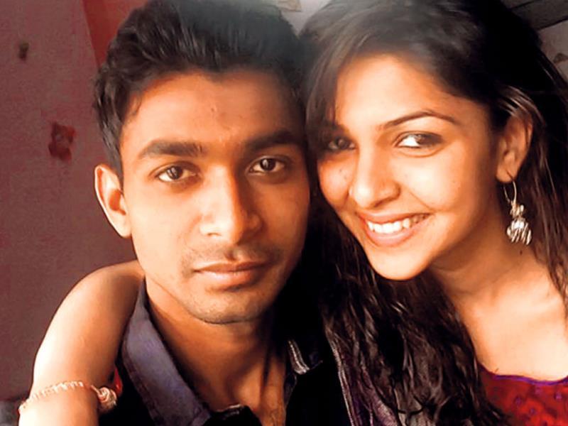 I Have A Younger Brother Who Lives In Pune With My - Friendship - HD Wallpaper 