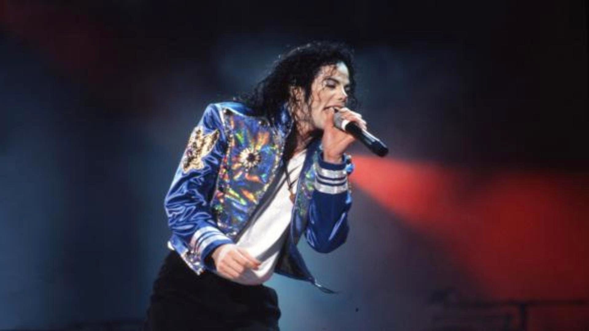 Celebrities Who Died Young Images Michael Jackson Hd - Michael Jackson Blood On The Dance Floor Live - HD Wallpaper 