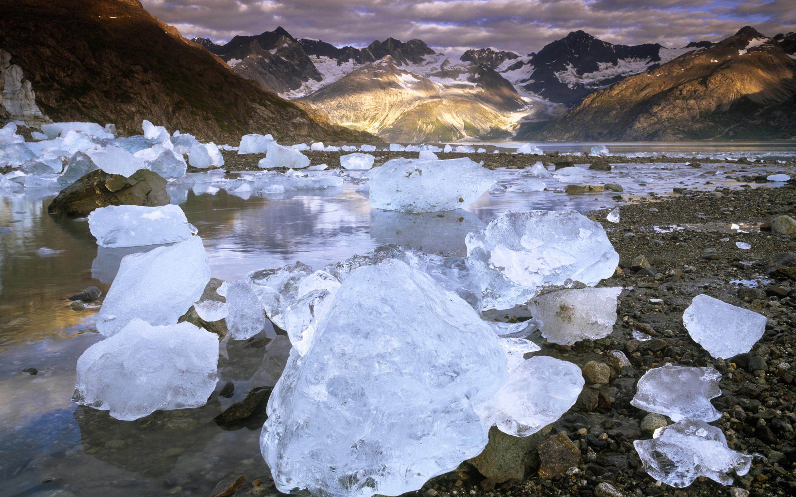 Ice Mountains - Glacier Bay National Park - HD Wallpaper 