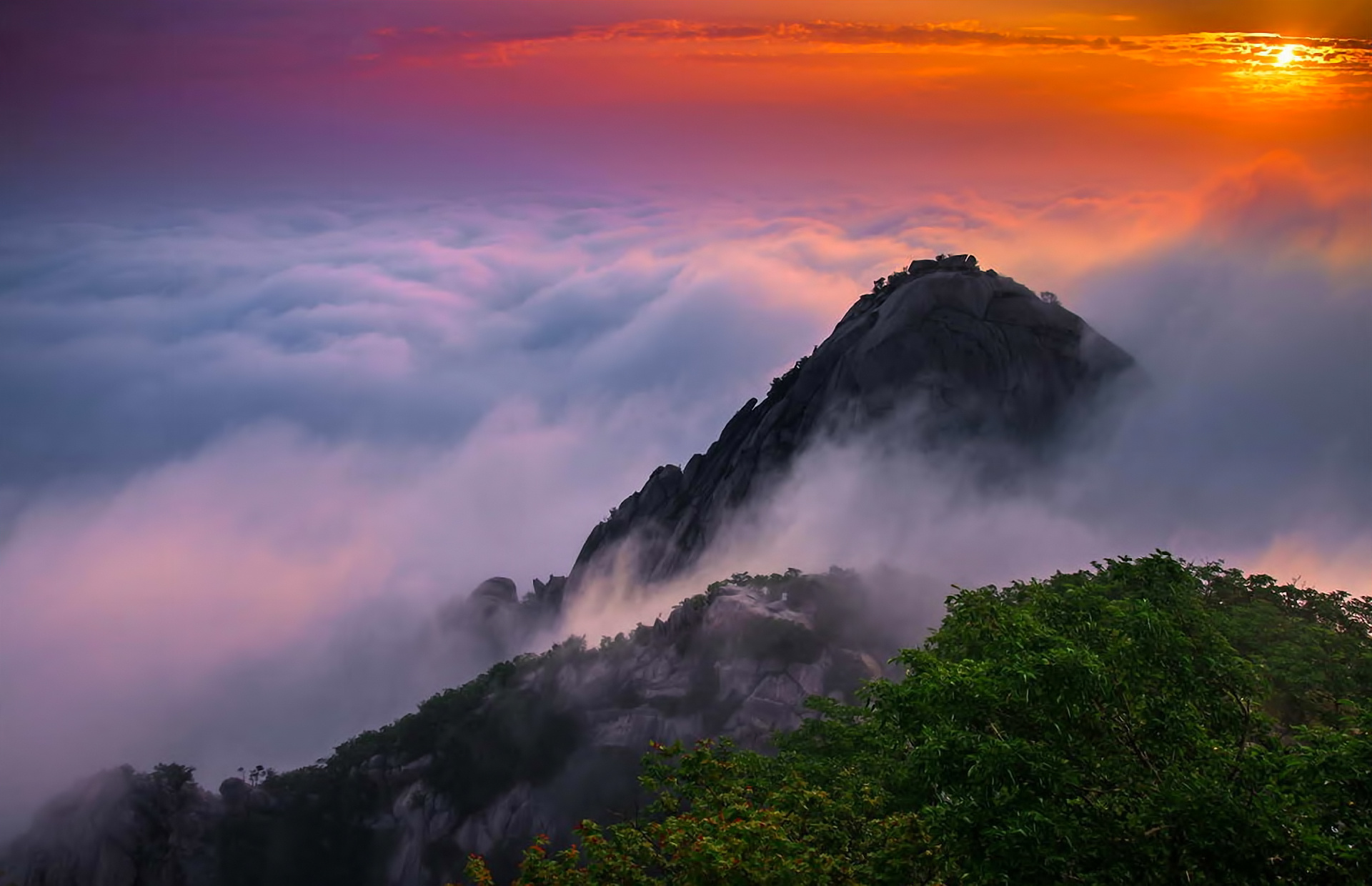 Landscape Mountains And Clouds - HD Wallpaper 