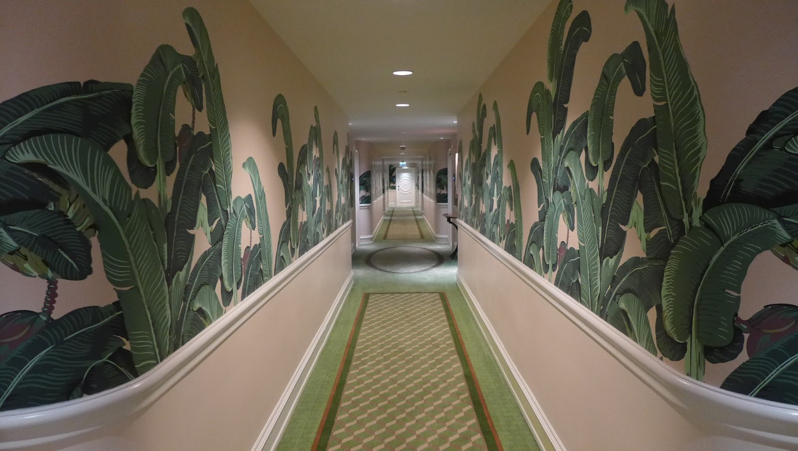 Beverly Hills Hotel Palm Print - HD Wallpaper 