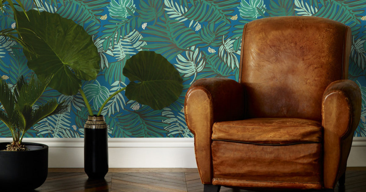 Ultra Violet Wallpaper In Bedroom - HD Wallpaper 