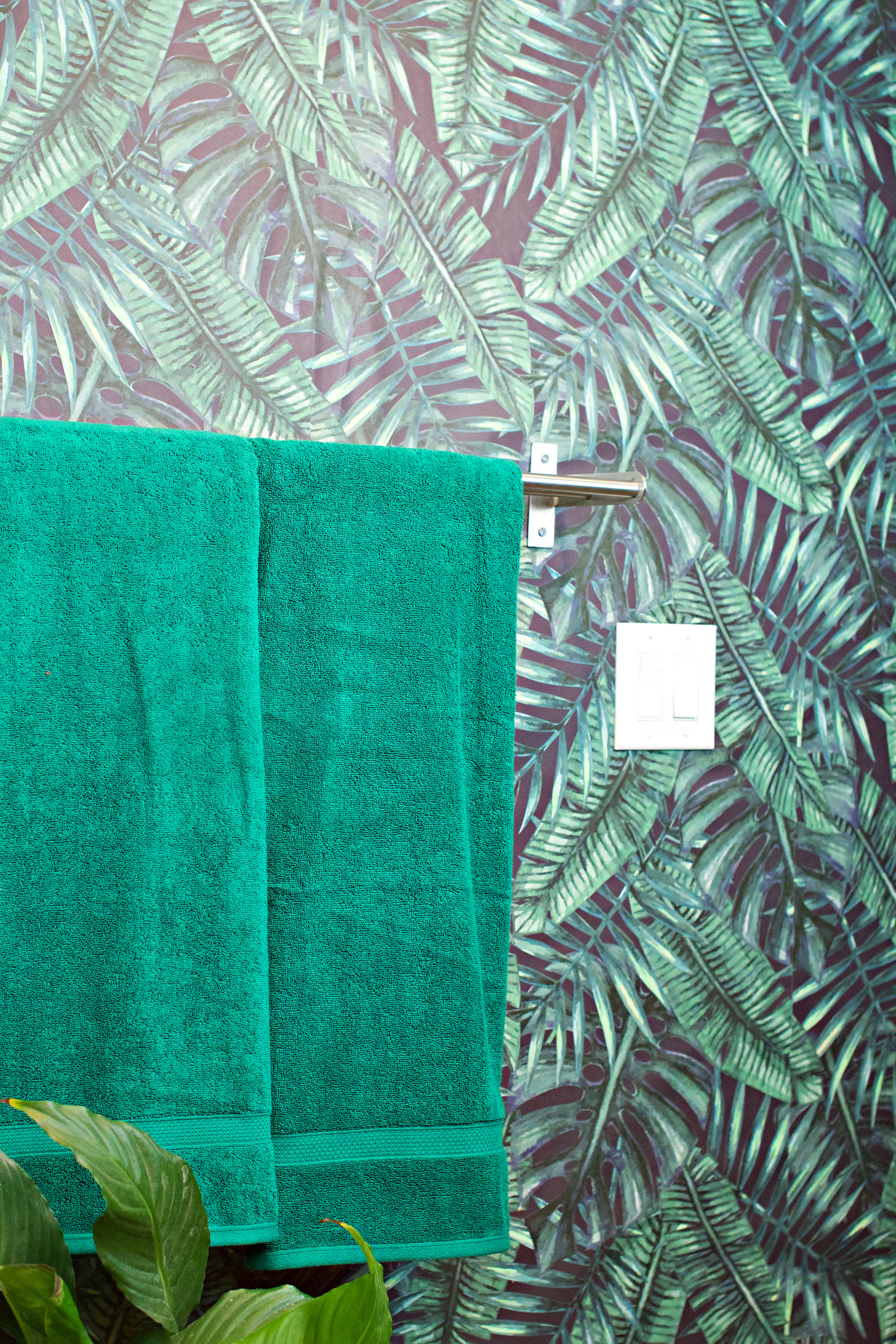 Banana Leaf Removable Wallpaper - HD Wallpaper 