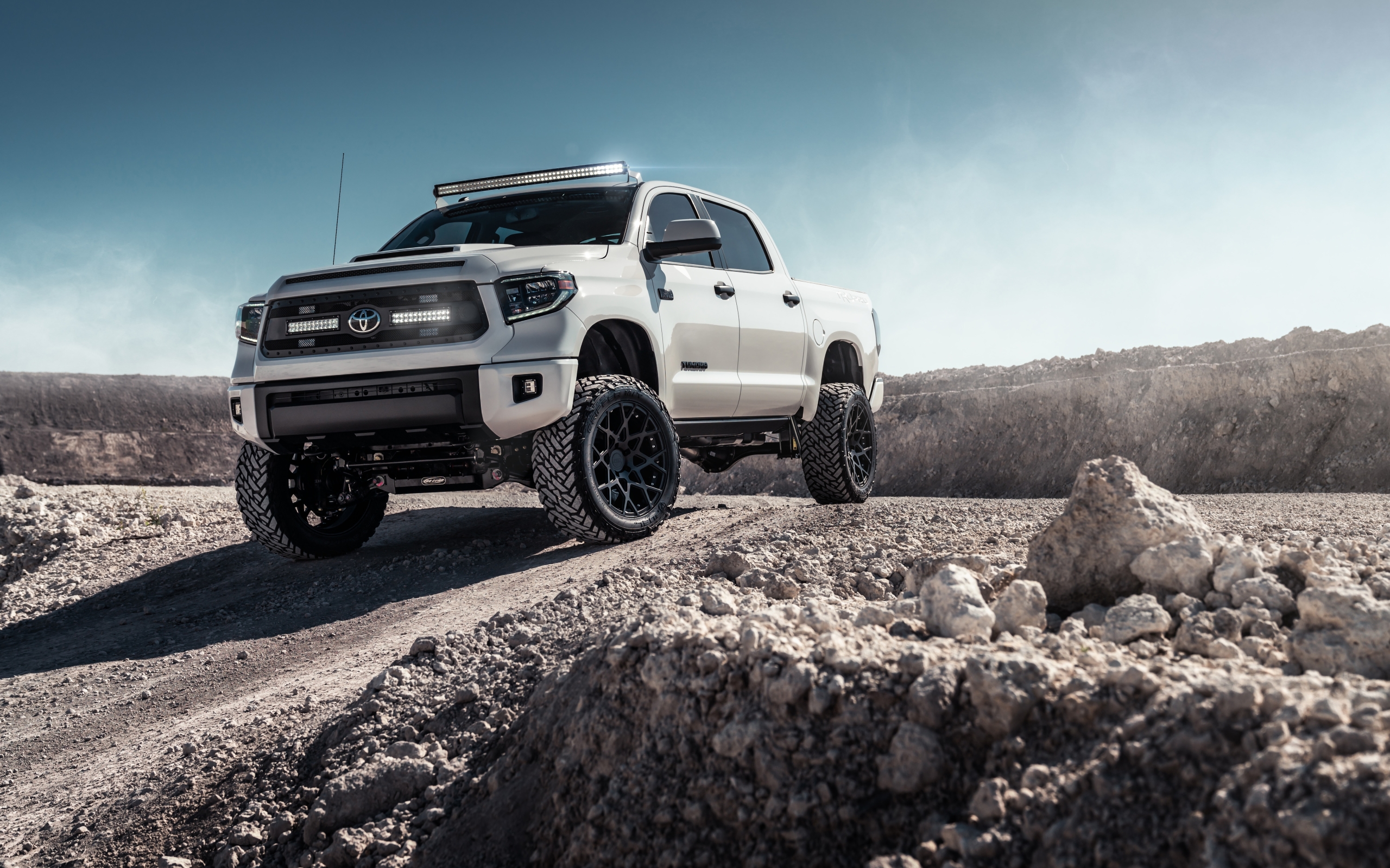 Wallpaper Of Car, Pickup, Toyota, Toyota Tundra, White - Toyota Tundra - HD Wallpaper 