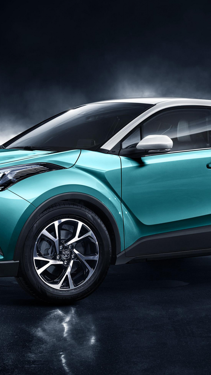 Toyota C-hr, Compact Car, 2018, Wallpaper - Toyota Chr Light Blue - HD Wallpaper 