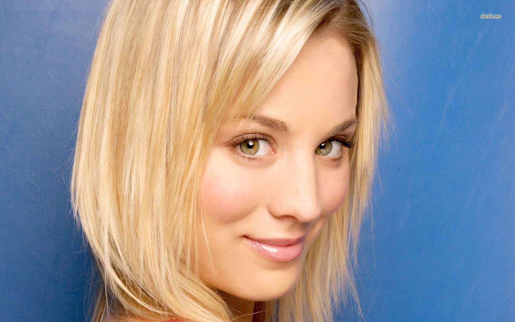 Белобрысая Девушка С Зелёными Глазами - HD Wallpaper 