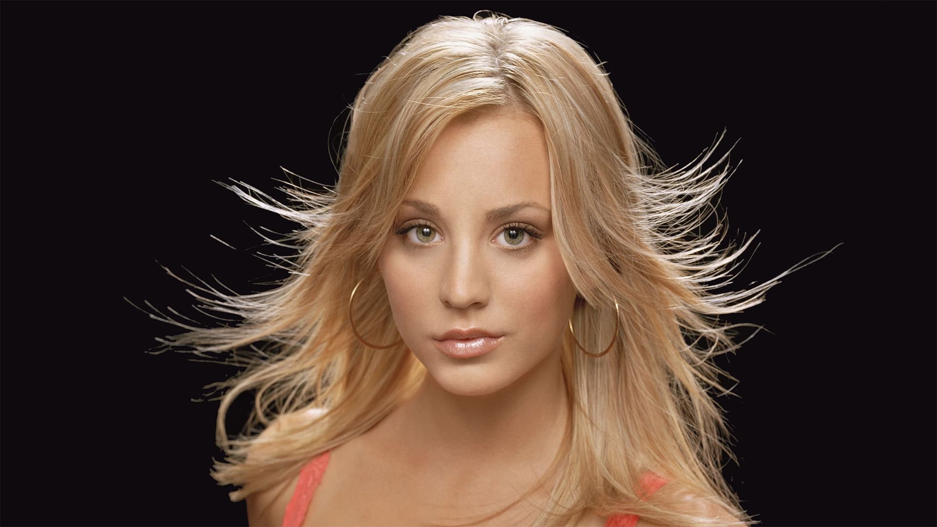 Kaley Cuoco Black Background Wallpaper 1080p High Definition - Kaley Cuoco - HD Wallpaper 
