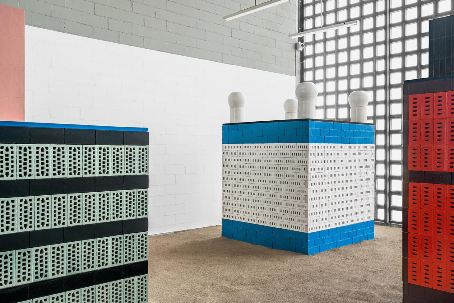 Nathalie Du Pasquier Bric Mutina - HD Wallpaper 