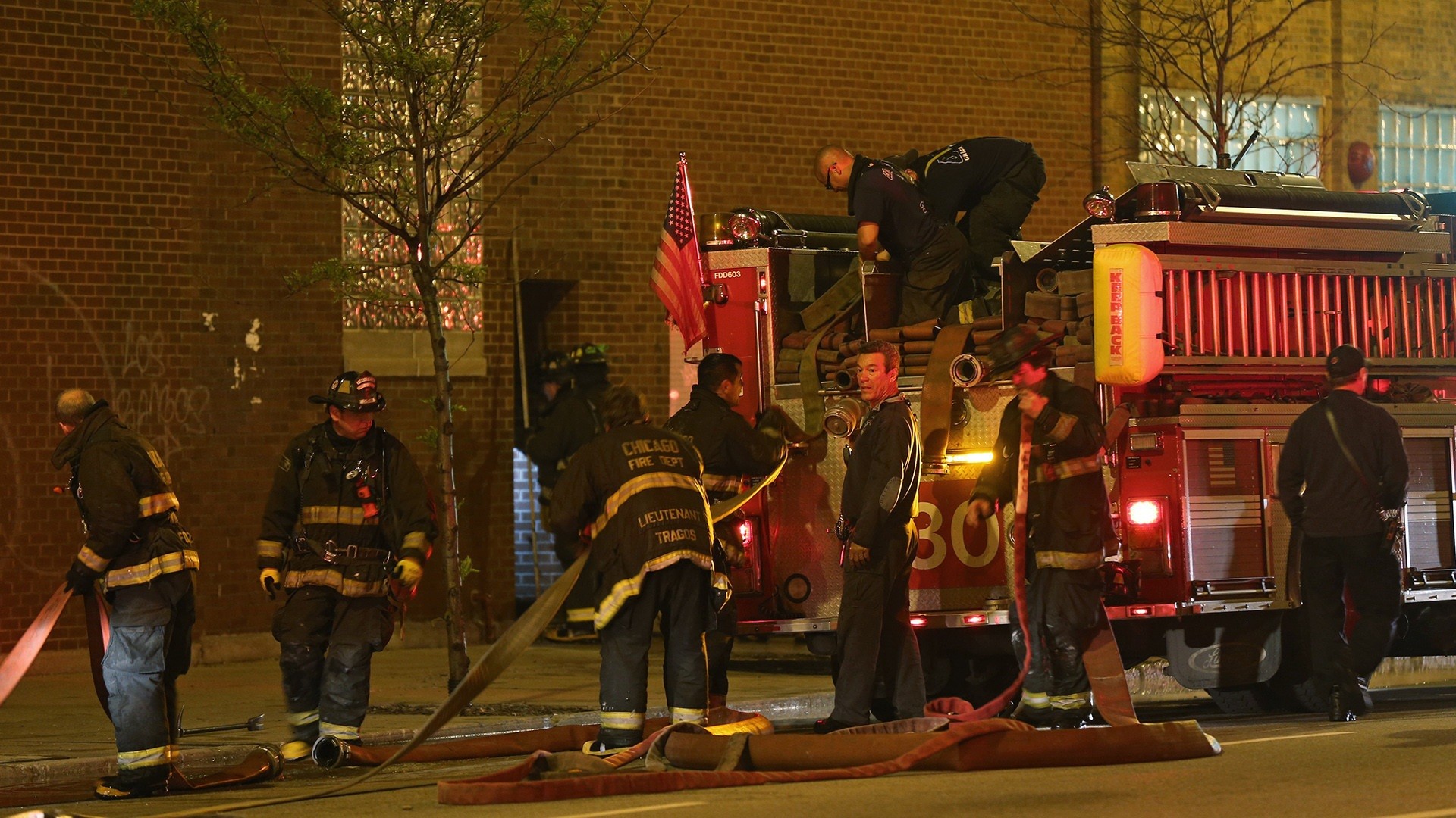 Chicago Fire Department Accepting Applications For - Chicago Fire Department - HD Wallpaper 