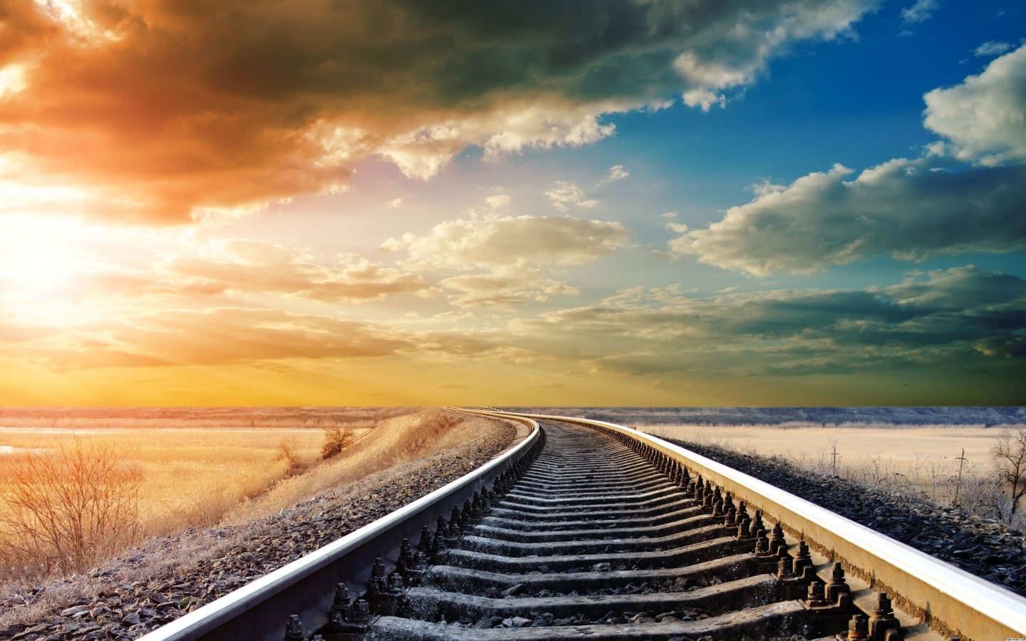 Railroad Tracks - Never Ending - HD Wallpaper 
