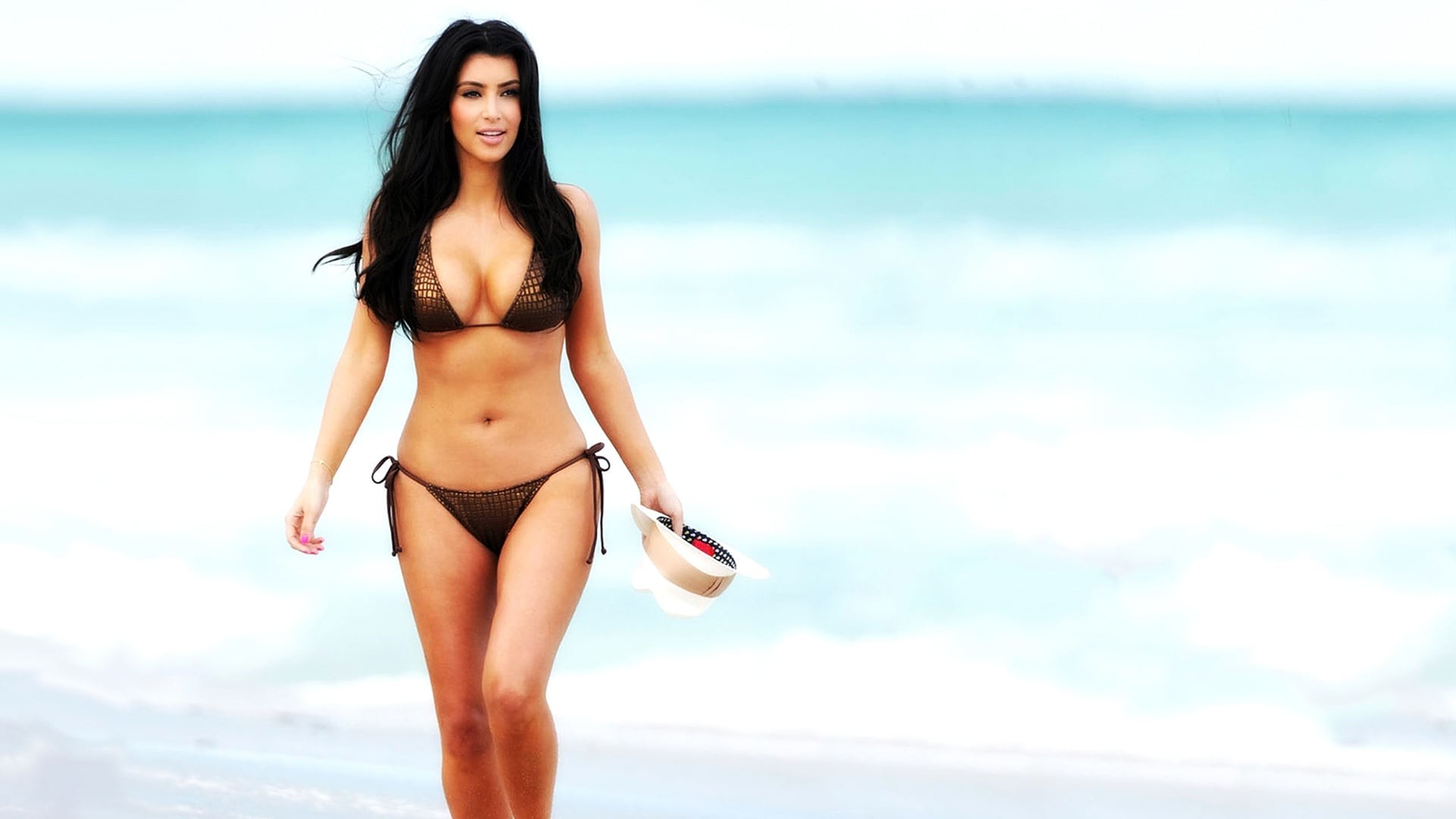 Legs Kim Kardashian Body 
 Data Src Kim Kardashian - Kim Kardashian Wallpaper Photoshoot - HD Wallpaper 