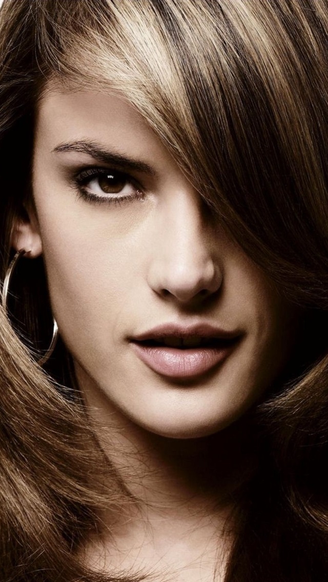 Alessandra Ambrosio Grey Hair - HD Wallpaper 